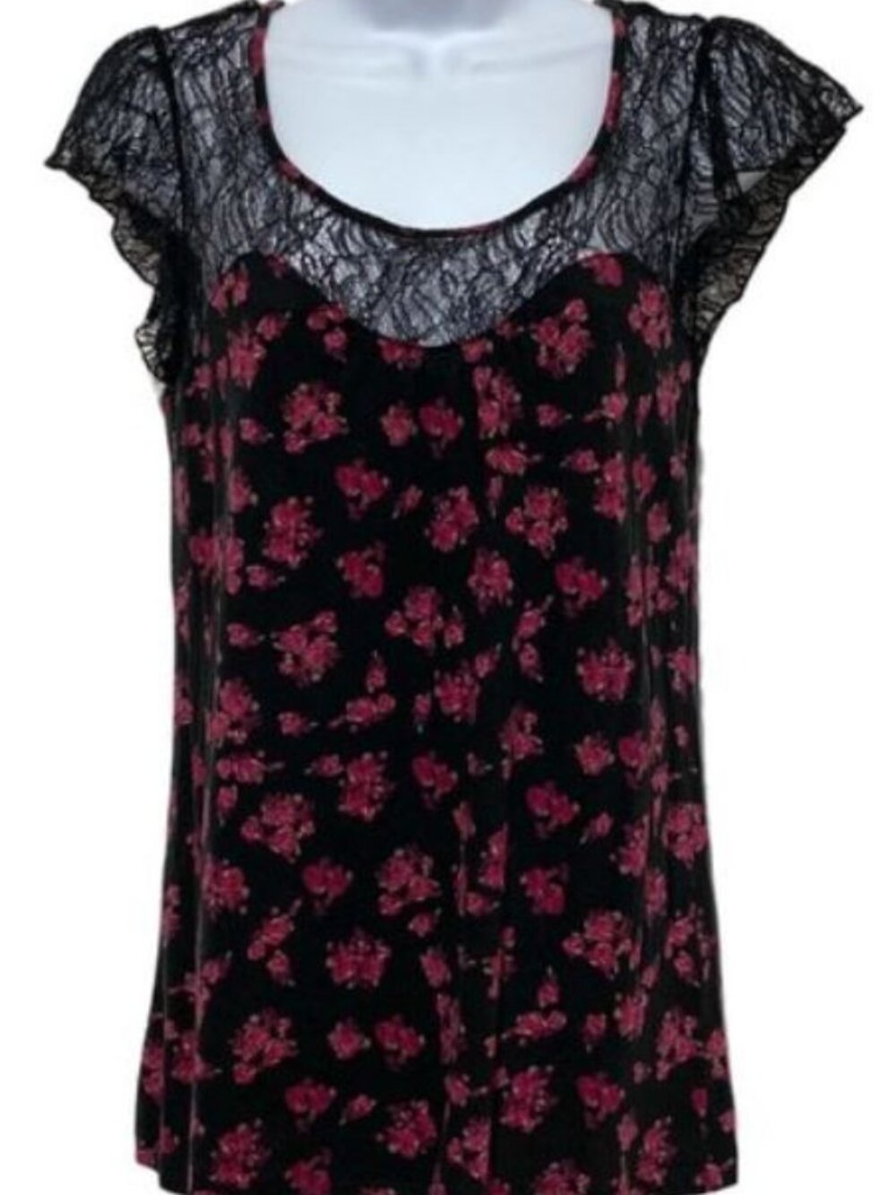 Elle Floral Black Lace Top
